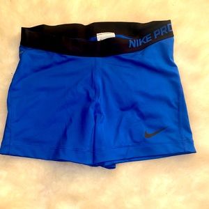 Nike short